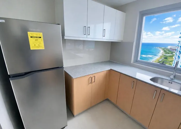 Modern 2br Seaview Beside Okada & Moa Manila